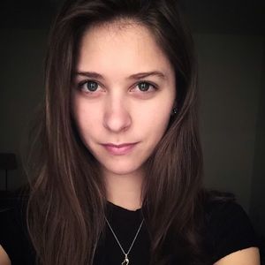 Meet your Posher, Abbie